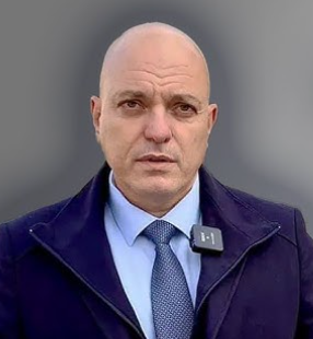 "Атанас Владимиров Бояджиев"